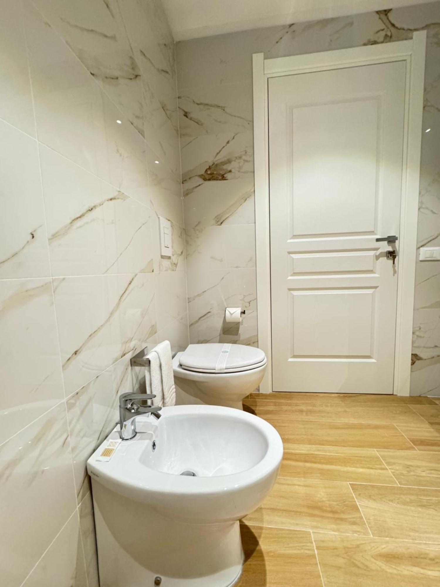 Feel Boutique Rooms Oristano Exterior photo